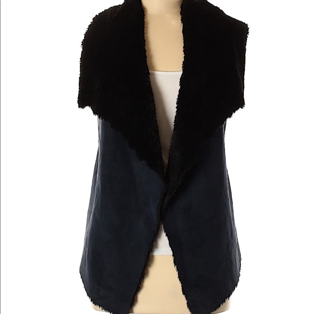 Romeo and Juliet Couture Faux Fur Vest